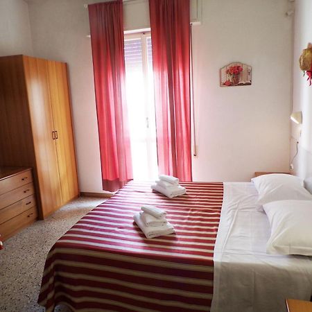 Hotel Graziella Mare ริมินี ภายนอก รูปภาพ
