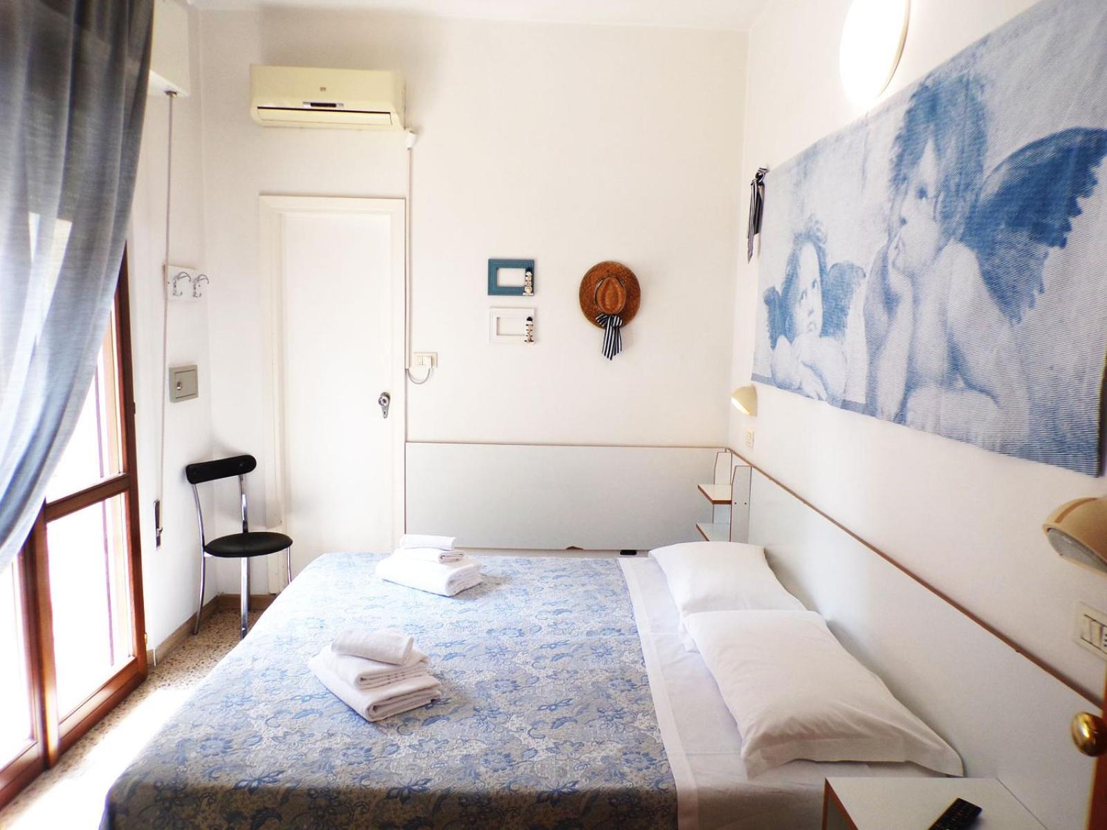 Hotel Graziella Mare ริมินี ภายนอก รูปภาพ